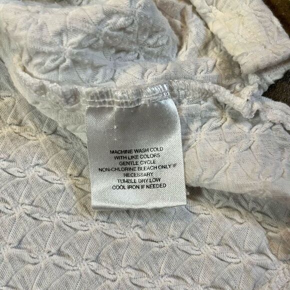 Sag Harbor Women’s White Textured Blouse 2X - Picture 11 of 12